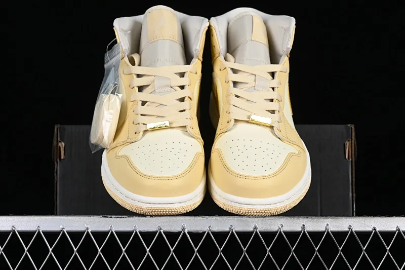 All categories Air Jordan Jordan series basketball shoes Air Jordan 1 Mid Nk Air Jordan 1 Mid AJ1 Joe 1 white gold Chinese casual sneakers FB9892-200